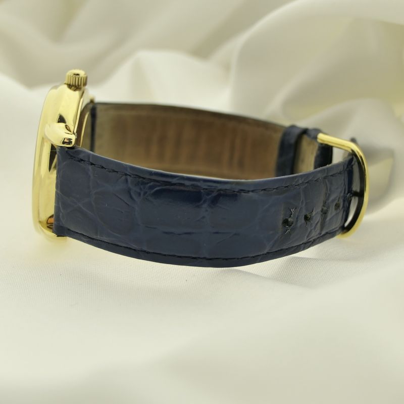 Image 12 of Jaeger-LeCoultre Master Control Geographic; Automatic 18k gold men's watch