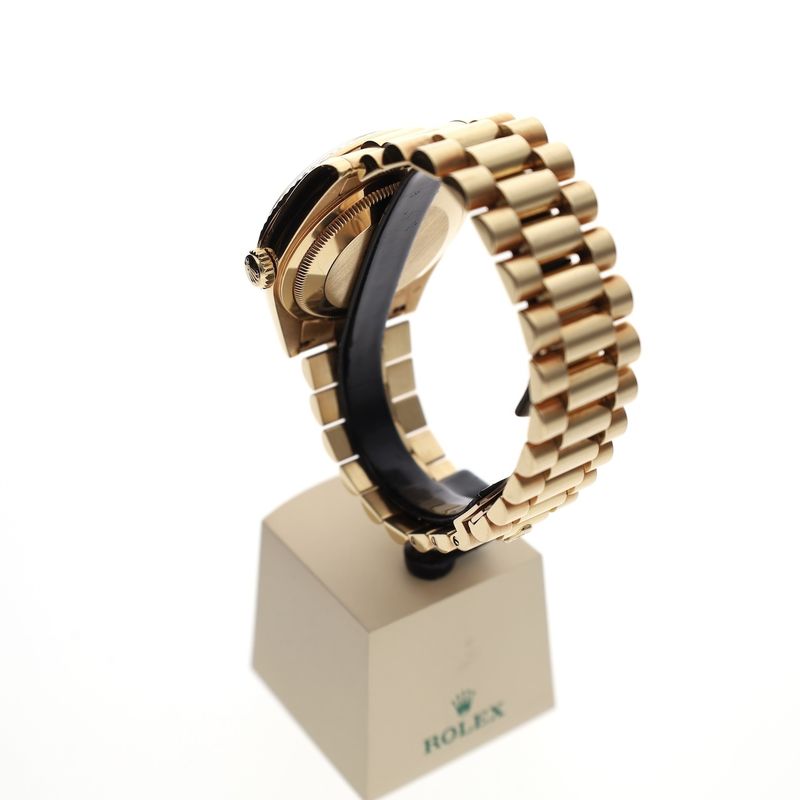 Image 23 of Rolex Day-Date 36mm 'Diamond Dial' 118238; 18k. Gold watch in full set