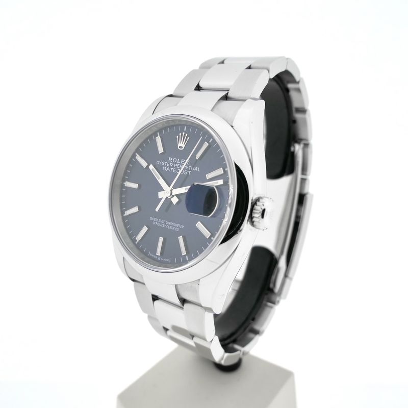 Image 2 of Rolex Datejust 36mm 126200; Automatic watch in full set