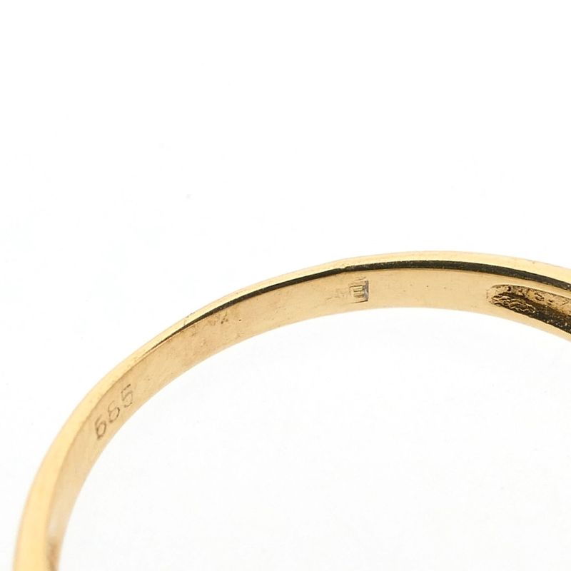Image 7 of Vintage gold ring