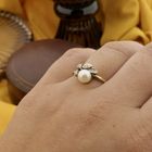 Image 4 of Gold ring with pearl and diamond | 0.03 ct.
