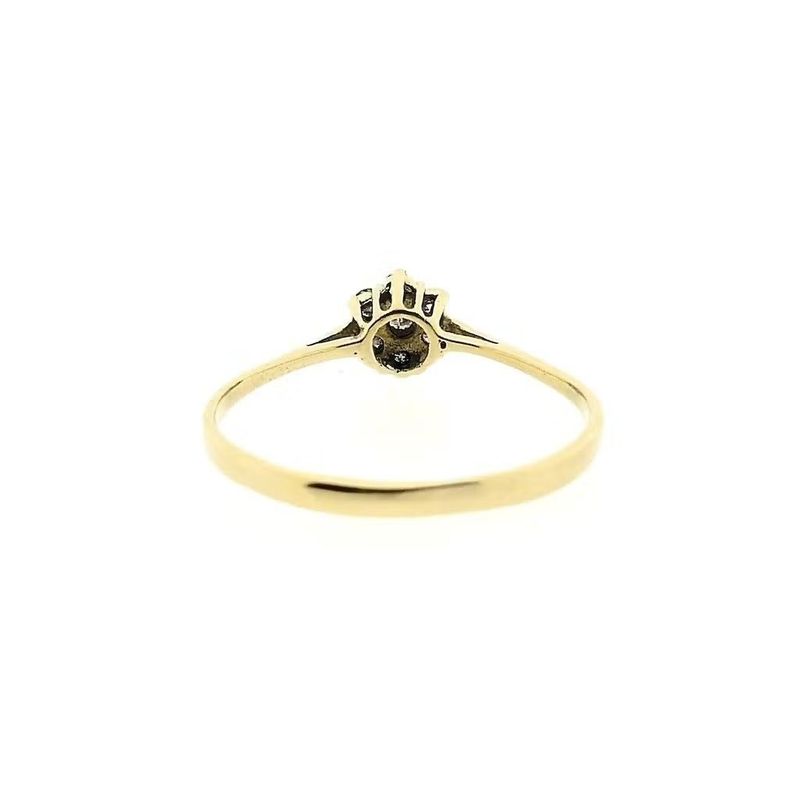 Image 5 of Gold entourage ring with diamonds; 0.105 ct.