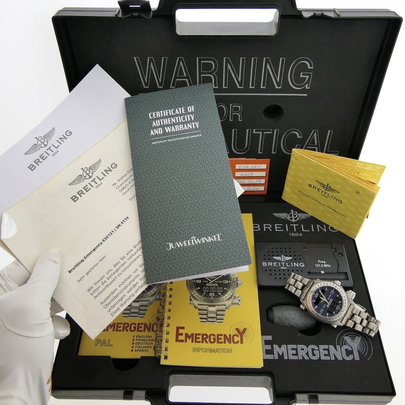 Image 16 of Breitling Emergency Professional E56121; Titanium men's watch with 121.5MHz emergency transmitter