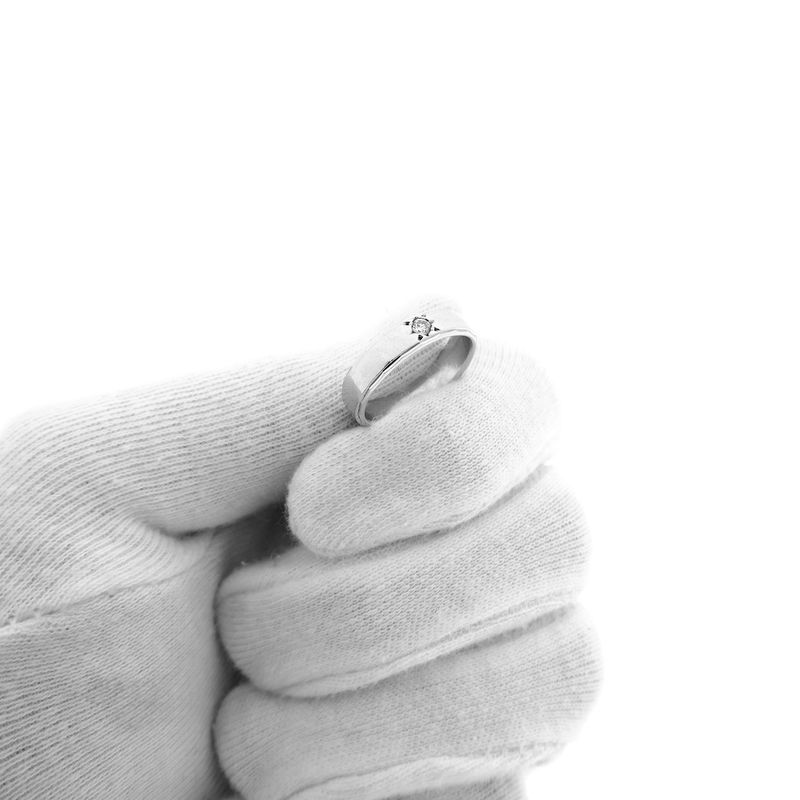 Image 8 of White gold women's ring with diamond | 0.05 ct.