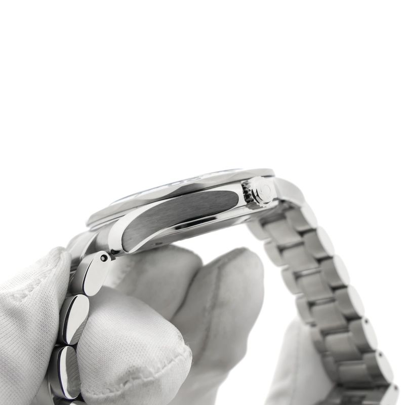 Image 11 of Omega Seamaster 300m 'Electric Blue'; Men's diving watch