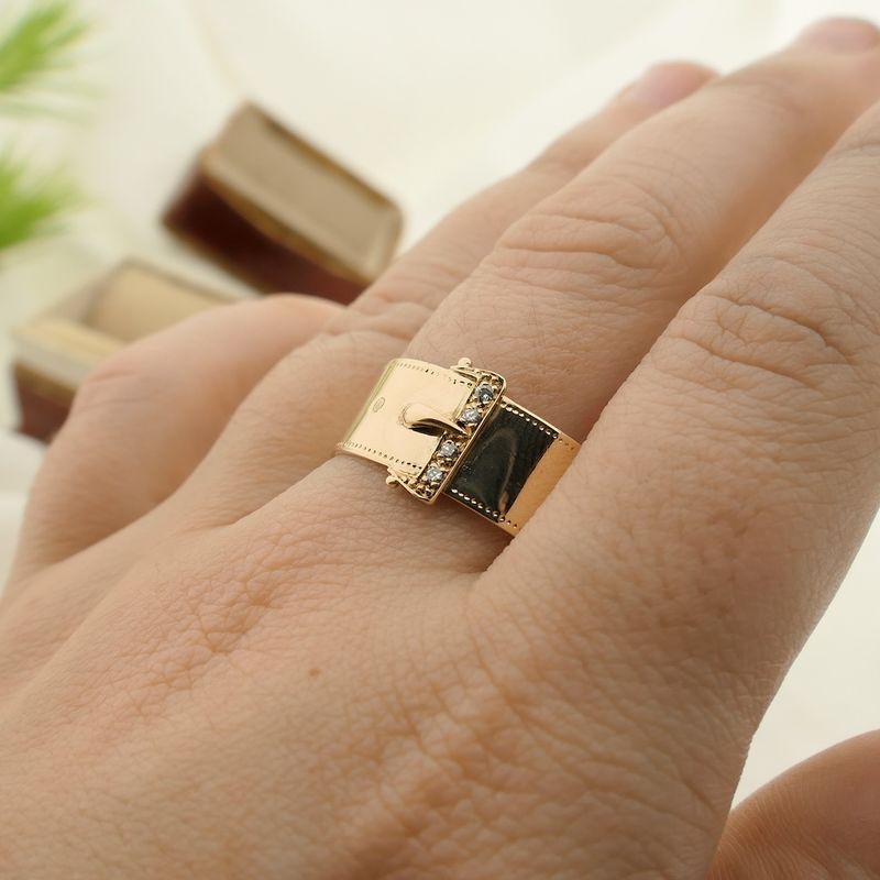 Image 4 of Gold belt ring with buckle and diamond | 0.02 ct.