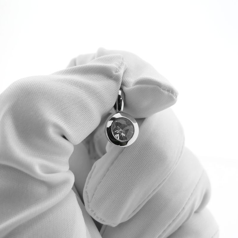 Image 6 of 9 carat pendant with white sapphire