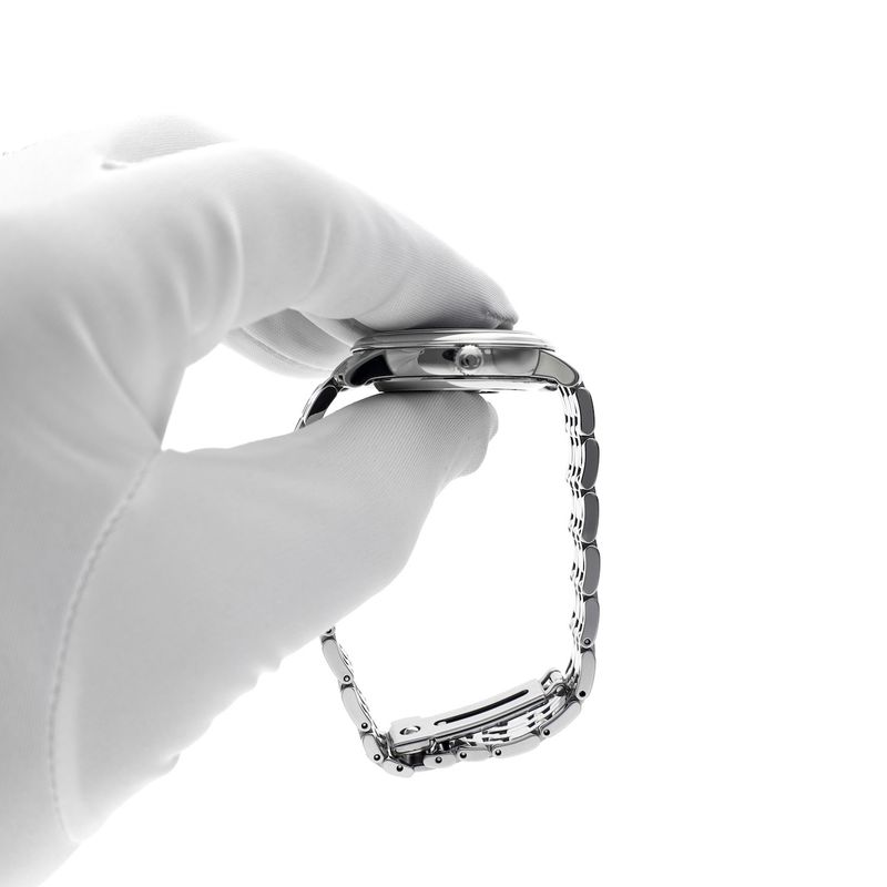 Image 5 of Omega De Ville Prestige Co-Axial; Automatic women's watch with diamonds