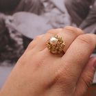 Image 4 of Gold ring with pearl