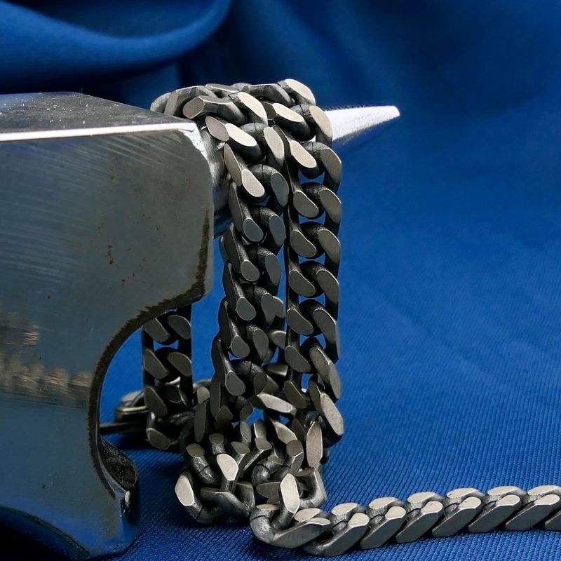 Image 10 of Silver robust gourmet link chain