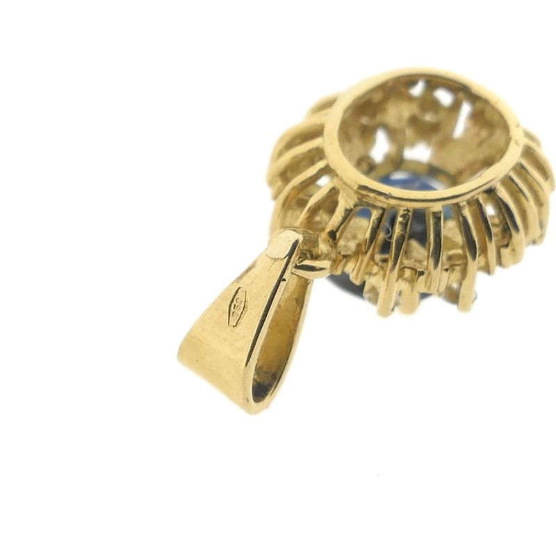 Image 7 of 18-karat gold pendant with sapphire and diamond | 0.12 ct.