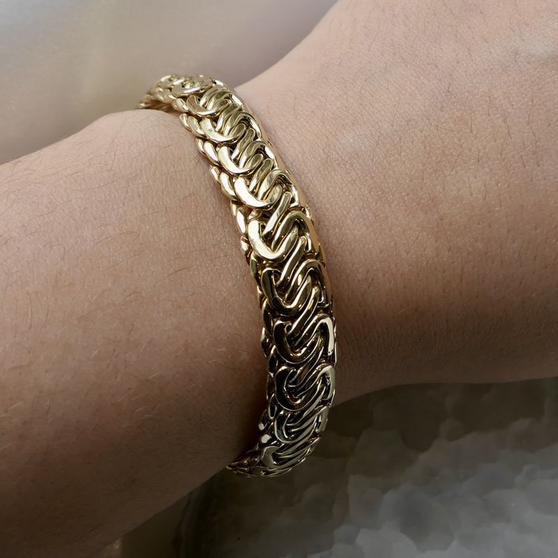 Image 10 of Gold French gourmet link bracelet