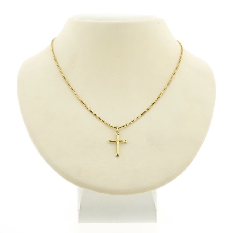 Image 3 of Gold pendant of a cross