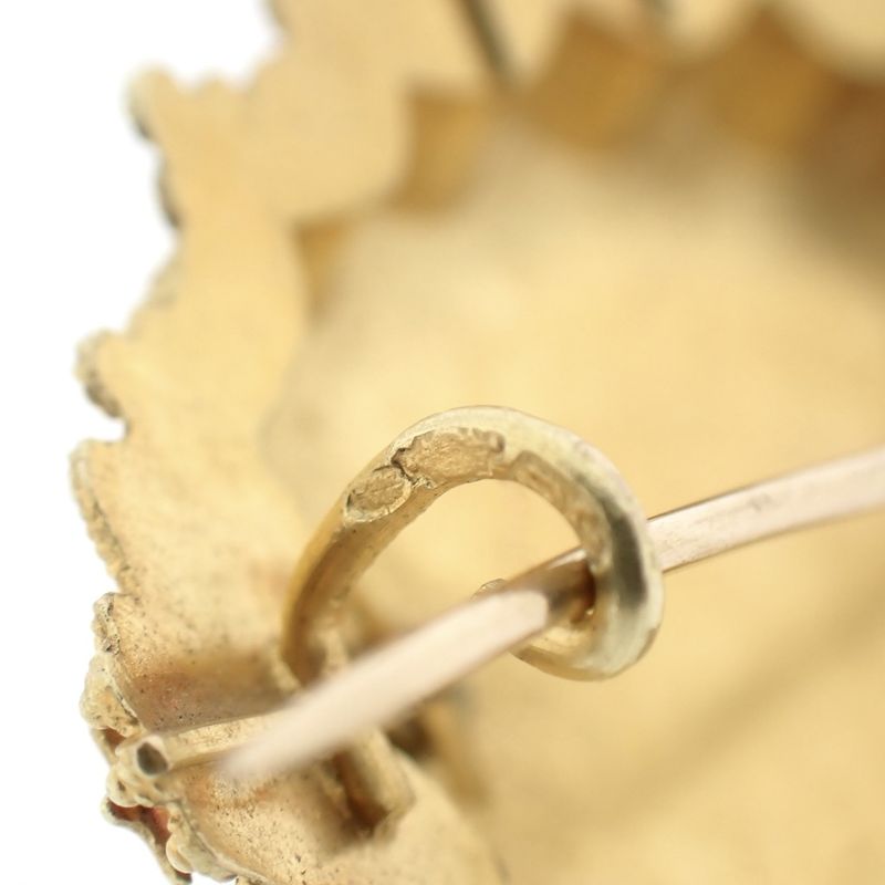 Image 6 of Vintage/antique gold brooch with filigree technique and blood coral