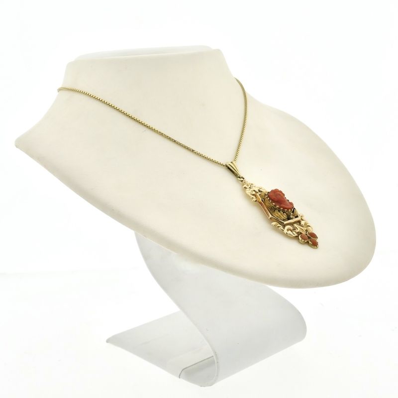 Image 6 of Antique gold pendant with blood coral