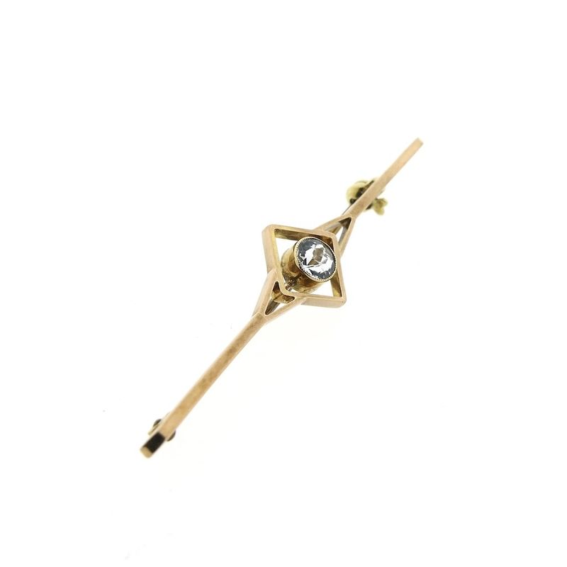 Image 8 of Vintage long rose gold brooch with aquamarine