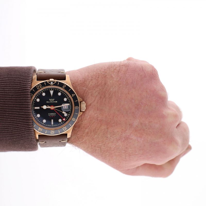 Image 13 of Glycine Combat GMT; Bronze; Automatic men's watch