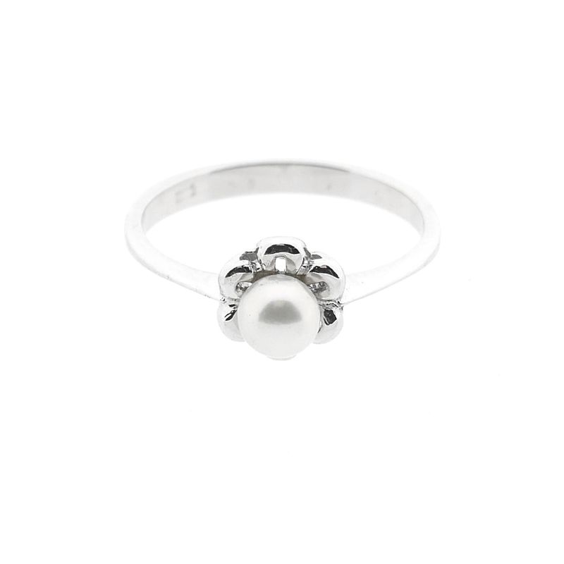 Image 3 of White Gold Ring with Cultured Pearl