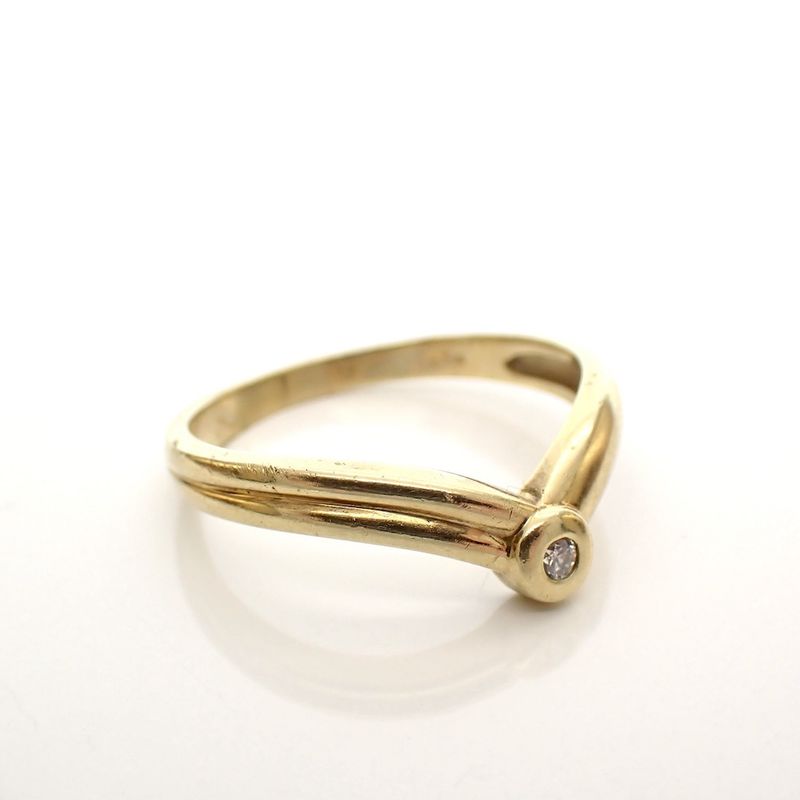 Image 4 of Gold ring with 0.02 ct. diamond | Oriental design