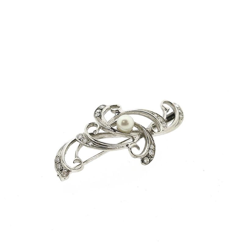 Image 3 of White gold Art Nouveau brooch set with pearl and diamond; 0.27 ct.