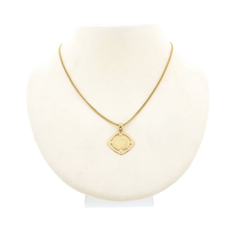 Image 4 of Gold pendant with the face of Jesus