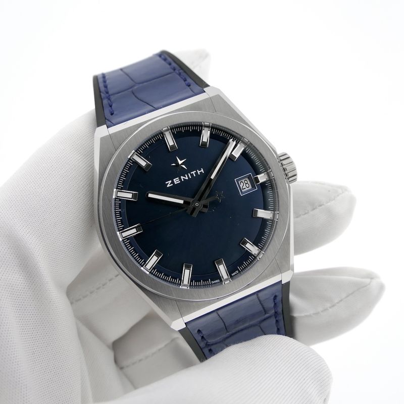 Image 20 of Zenith Defy Classic 41mm 95.9000.670; Automatic men's watch