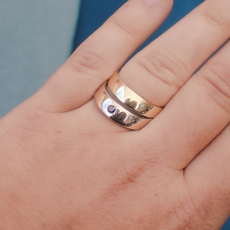 Image 4 of Two-tone gold ring with black moissanite