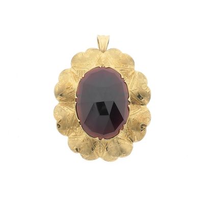 Image 1 of Vintage gold pendant/brooch with garnet