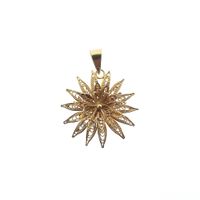 Vintage gold flower pendant with filigree technique