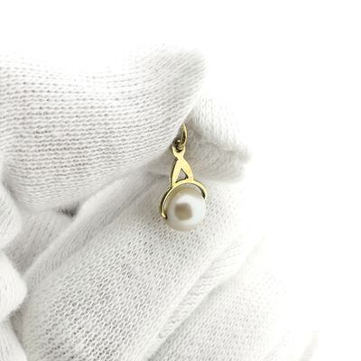 Image 1 of Gold pendant with pearl