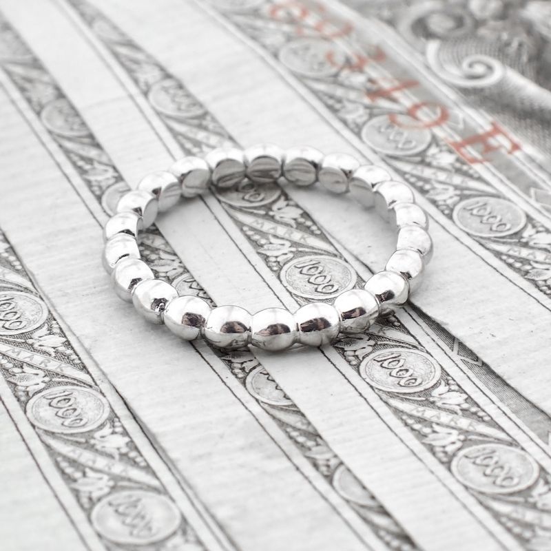 Image 2 of White gold sliding ring with balls