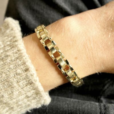 Image 2 of Gold Bismarck link bracelet