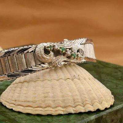 Image 2 of White gold bracelet with emerald and diamonds; 0.045 ct.