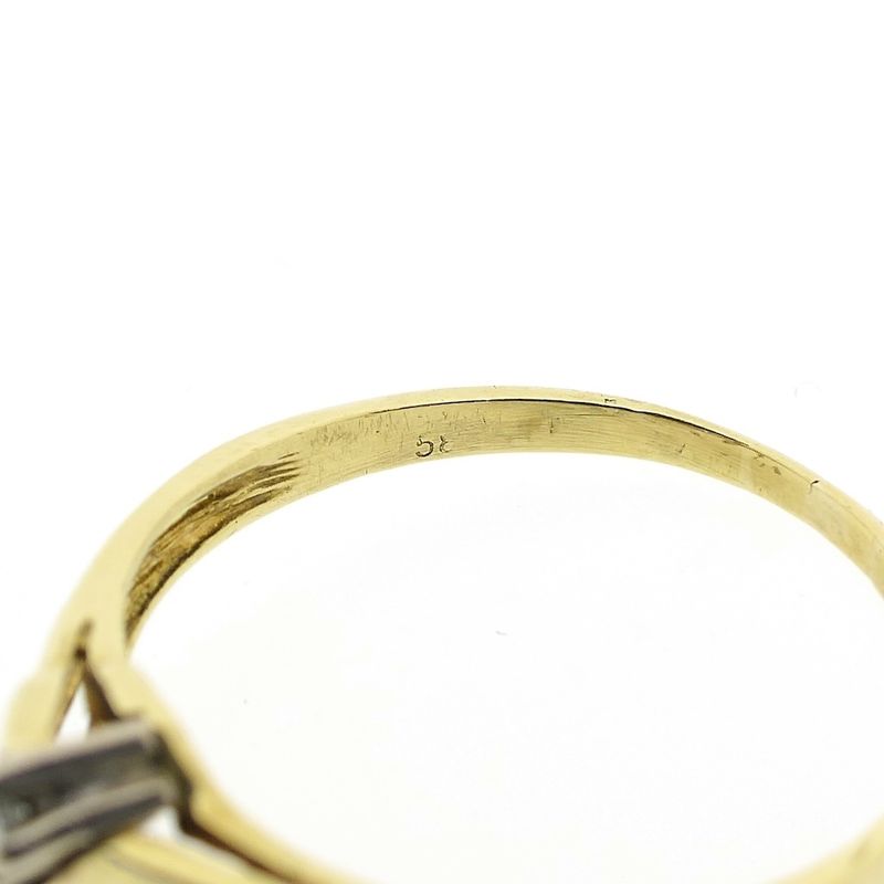 Image 3 of Gold ring with diamonds; 0.18 ct.