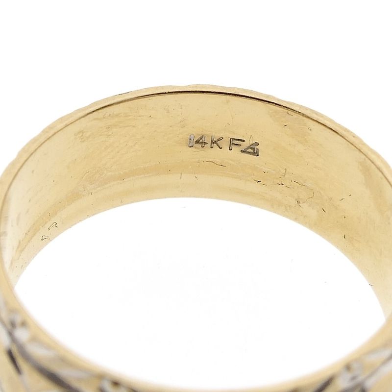 Image 5 of Two-tone gold men's ring with engravings