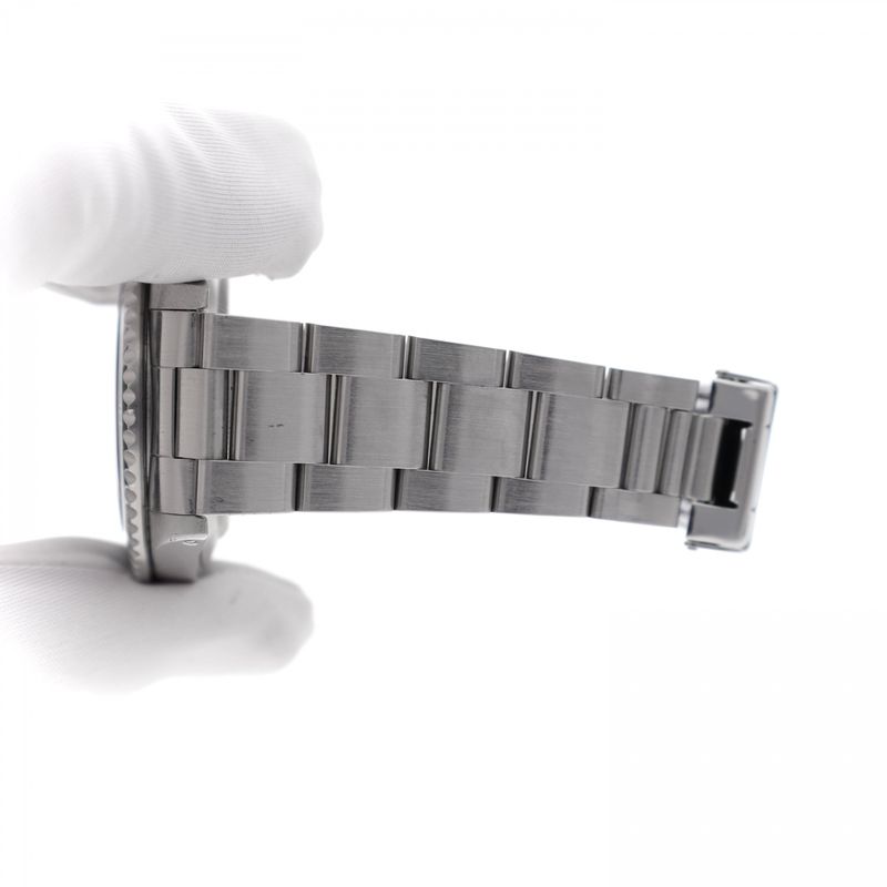 Image 15 of Rolex Submariner No Date '2-Liner' 14060; Automatic Watch