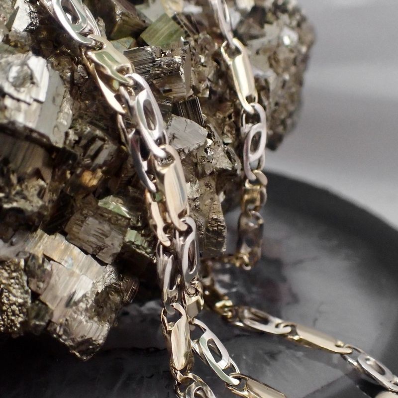 Image 9 of Two-tone gold Figaro link chain