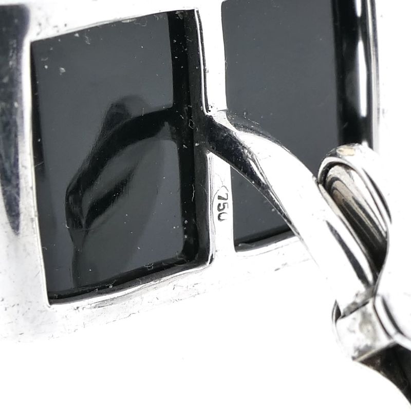 Image 4 of White gold cufflinks with onyx and diamonds; 1.20 ct.