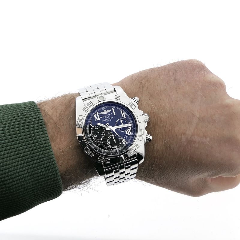 Image 16 of Breitling Chronomat 44 B01 AB0110; Chronograph men's watch