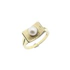 Image 1 of Vintage gold ring with pearl.