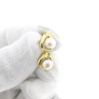 Image 12 of Gold stud earrings with pearl