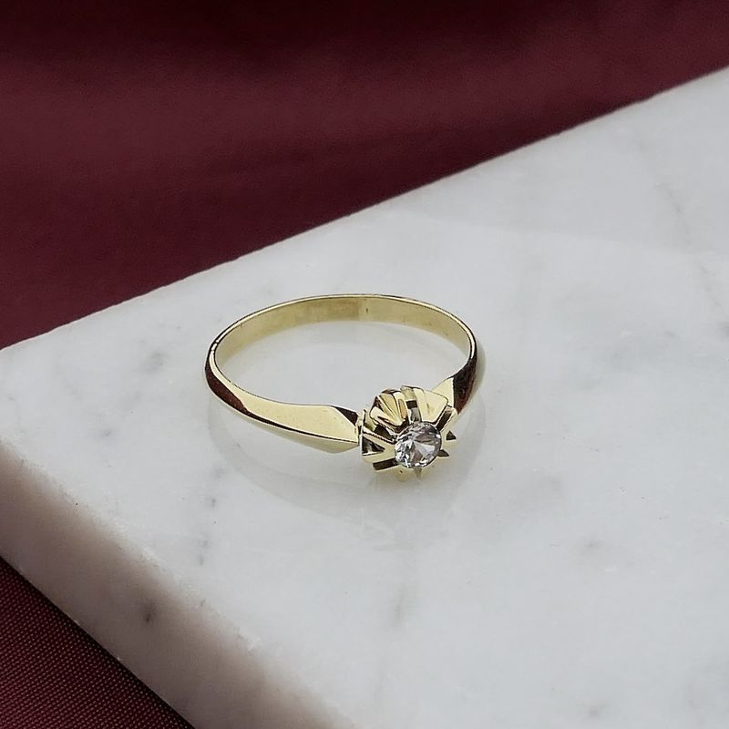 Image 7 of Gold solitaire ring with zirconia
