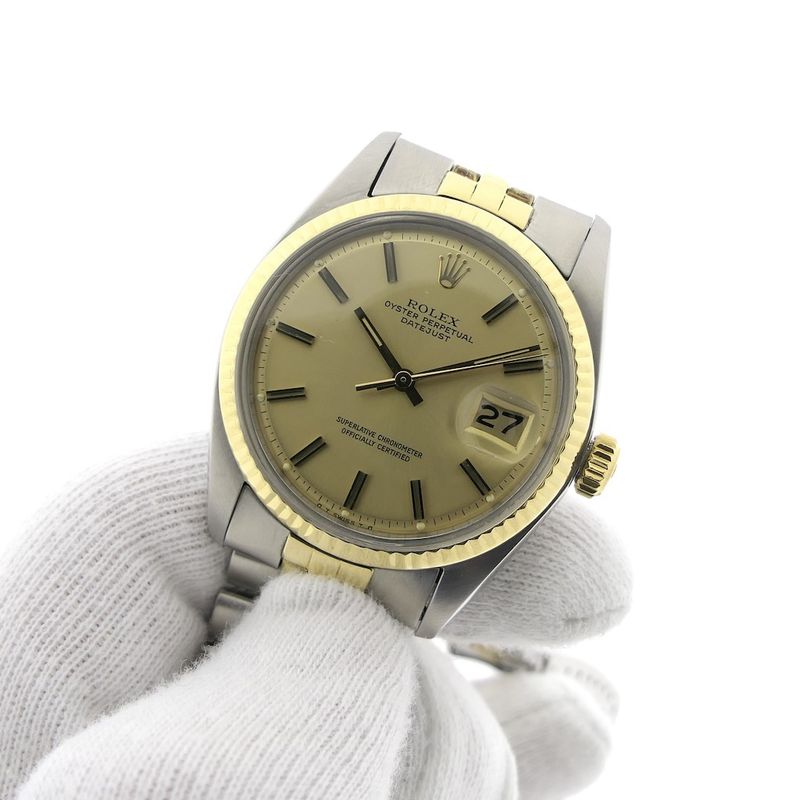 Image 13 of Rolex Datejust 1601; Gold/steel watch with rare 'sigma' dial