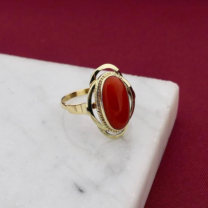 Image 2 of Vintage Gold Ring with Blood Coral
