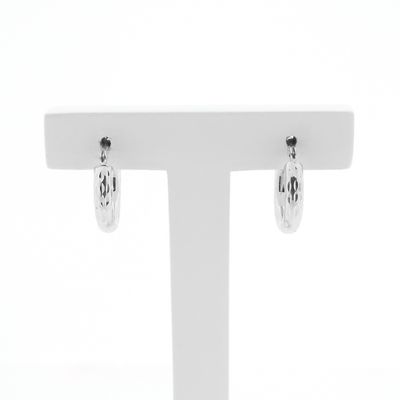 Image 1 of White gold earrings with engravings; Ø 15.8 mm