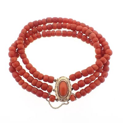 Image 1 of Red coral beads bracelet with gold clasp; Antique | Ø 64mm