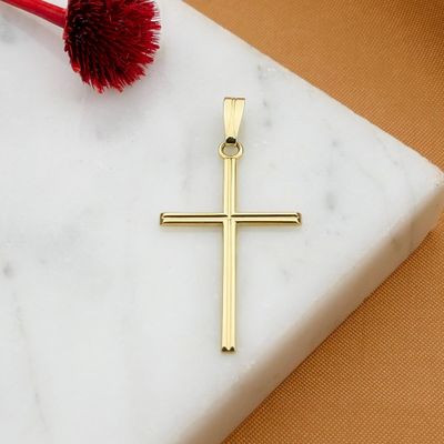 Gold pendant of a cross Image 2 of Gold pendant of a cross