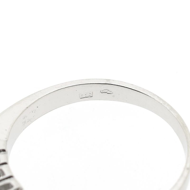 Image 6 of Gold ring with zirconia