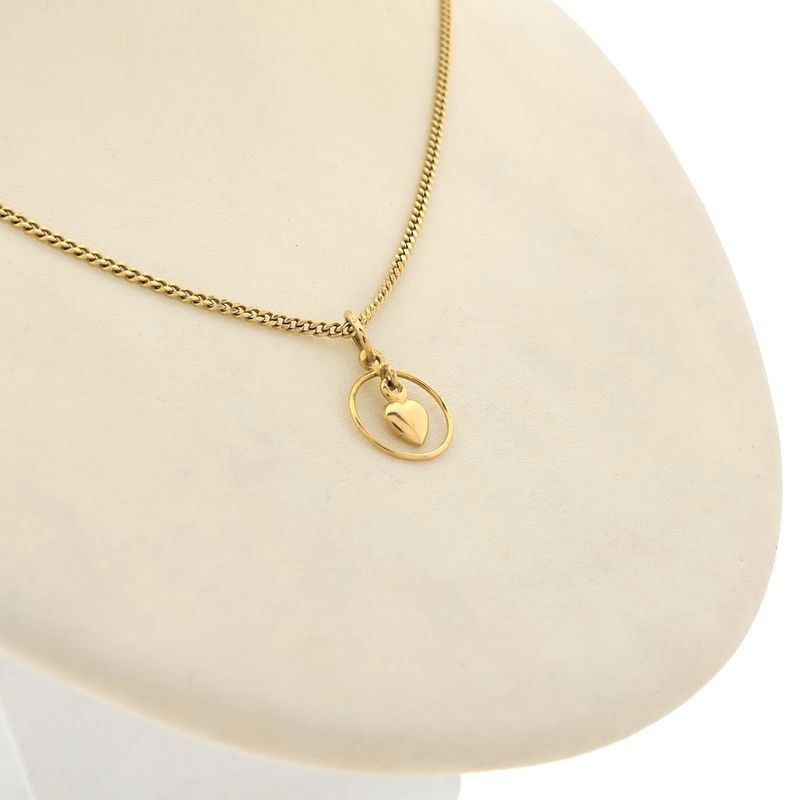 Image 5 of 18 carat gold pendant with heart