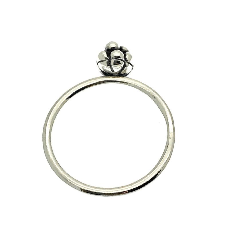 Image 3 of Silver ring with fantasy stud | size 17.5